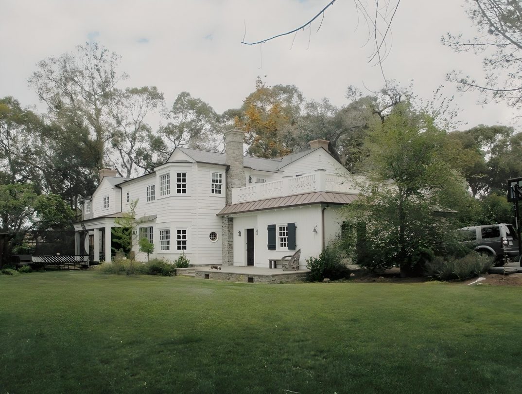 Pennsylvania Dutch Farmhouse